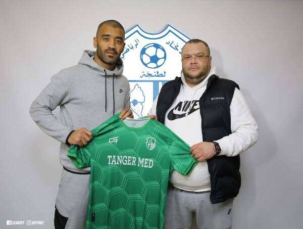 زهير لعروبي