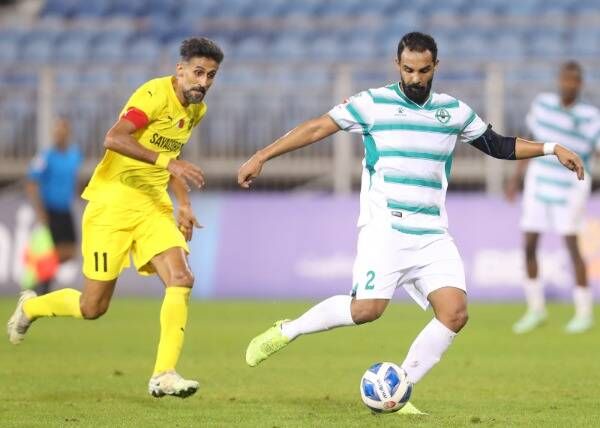 علي خليل (جهة اليمين)