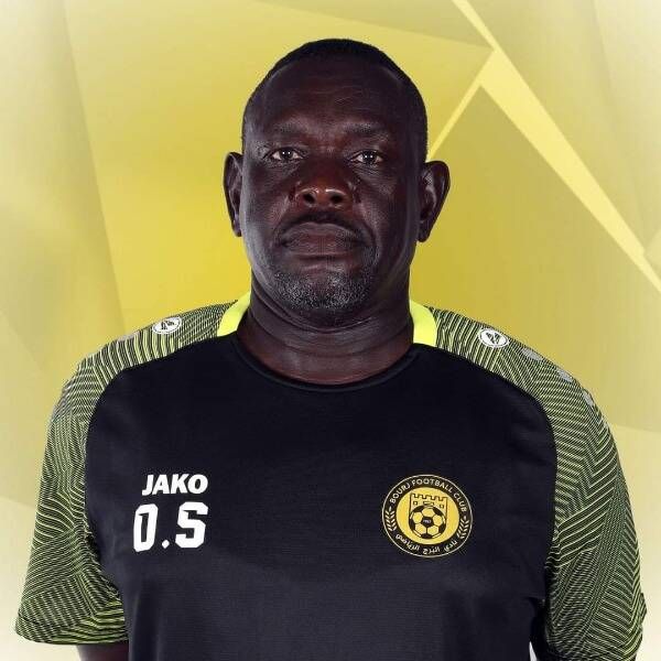 أسامة الصقر