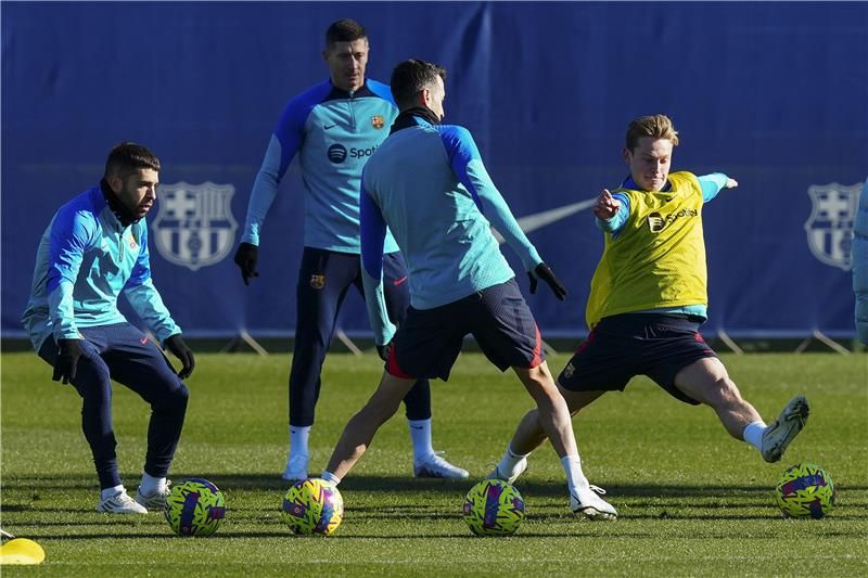 من مران برشلونة