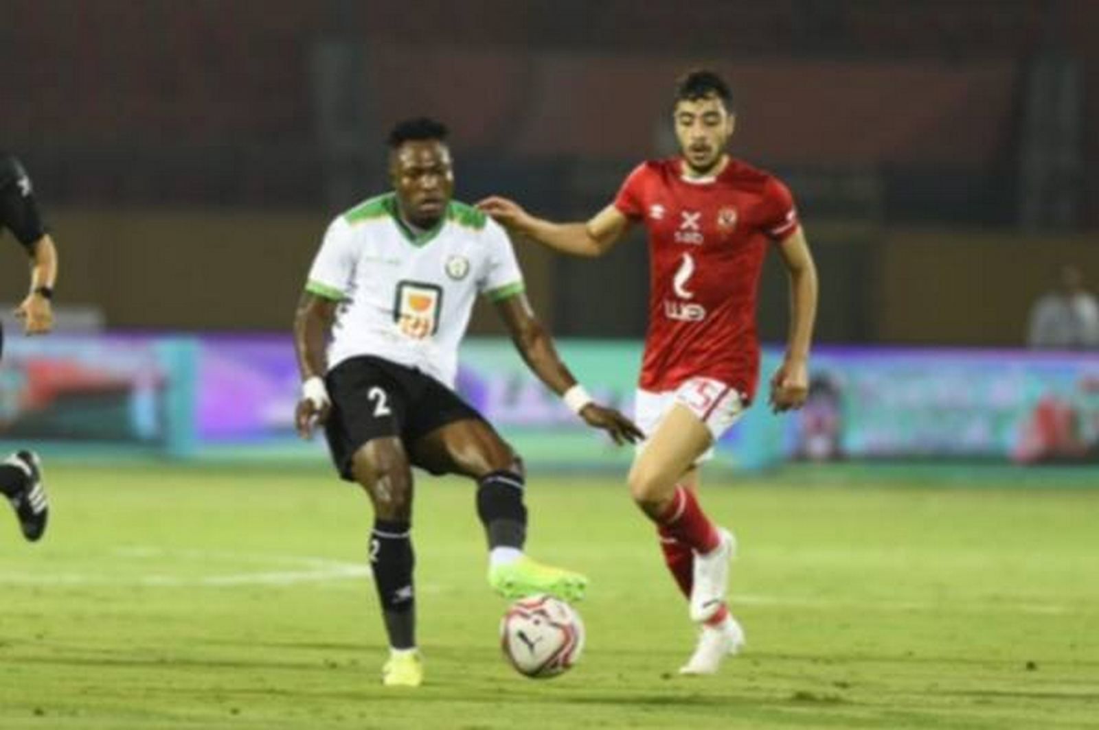 من مباراة سابقة بين الأهلي والبنك الأهلي