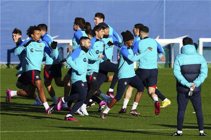 لاعبو برشلونة