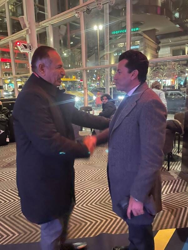 الدكتور أشرف صبحي