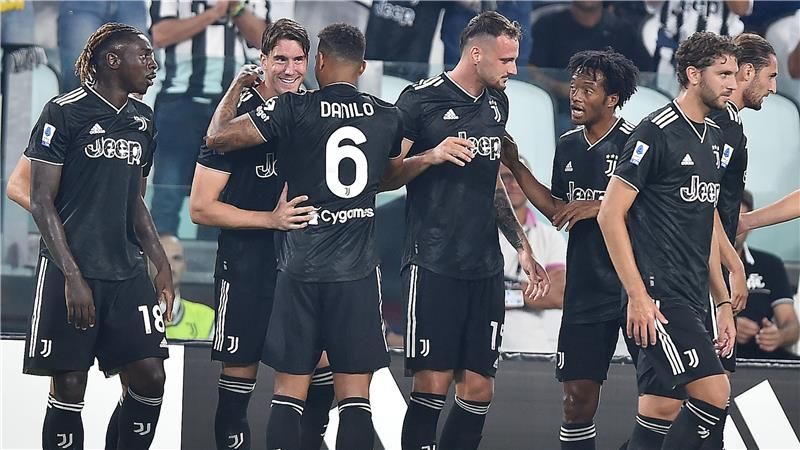 لاعبو يوفنتوس