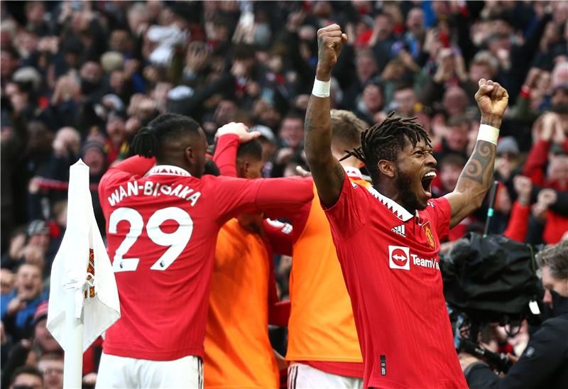 لاعبو مانشستر