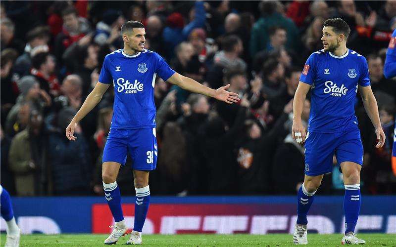 لاعبو إيفرتون