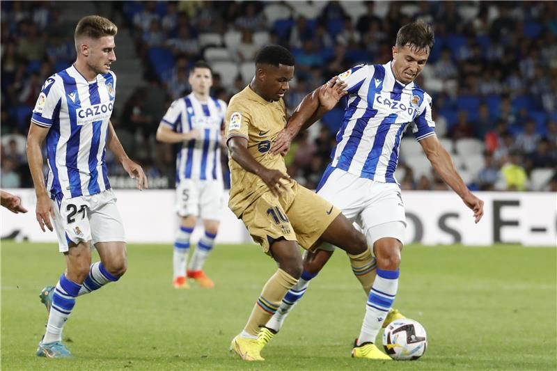 لقاء سابق بين الفريقين