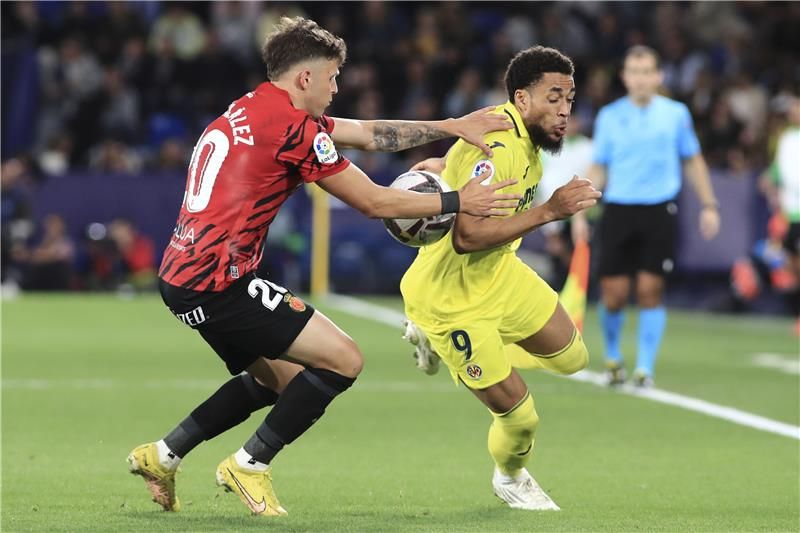 أرنو دانجوما