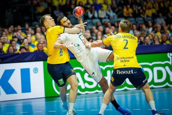 من لقاء مصر والسويد اليوم