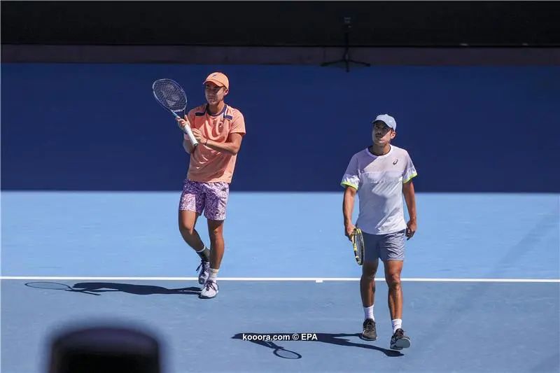 ?i=epa%2ftennis%2f2023-01%2f2023-01-26-10430341_epa