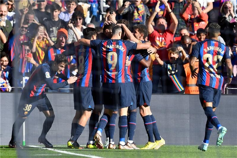 لاعبو برشلونة