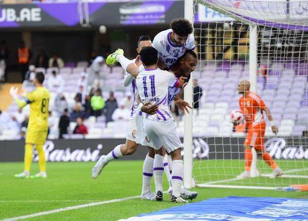 من مباراة العين وعجمان