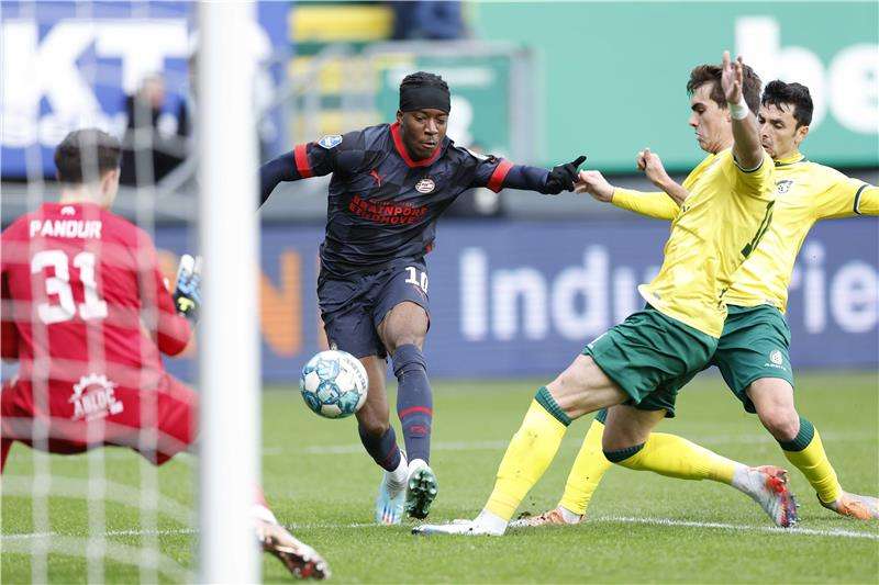 نوني مادويكي