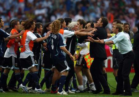 2006-06-30t182110z_01_wcyh81_rtridsp_2_sport-soccer-world