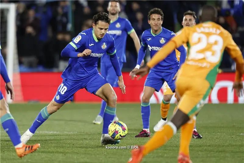 ?i=epa%2fsoccer%2f2023-01%2f2023-01-28%2f2023-01-28-10436901_epa