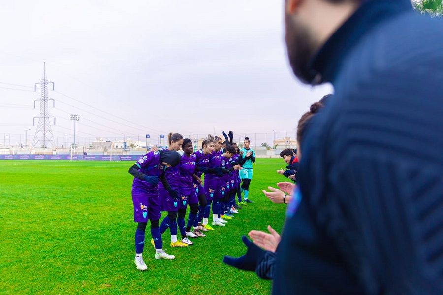 لاعبات الأهلي