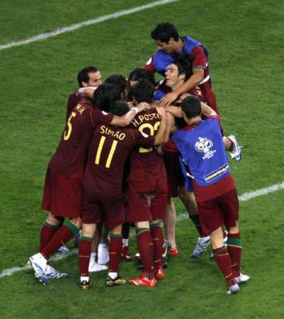 2006-07-01t183817z_01_wcvp40-_rtridsp_2_sport-soccer-world