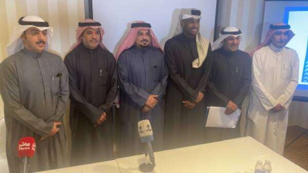 عبد الكريم حسن أثناء تقديمه