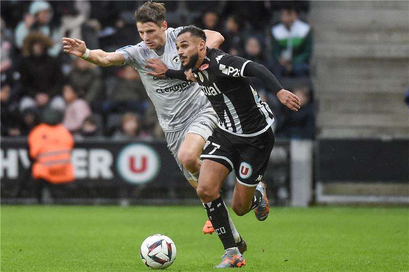 سفيان بوفال