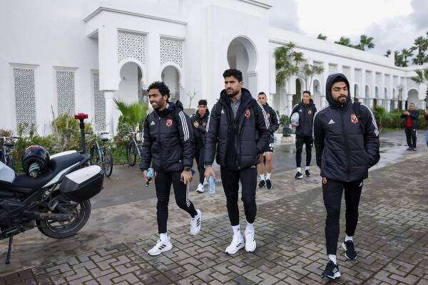 لاعبو الأهلي