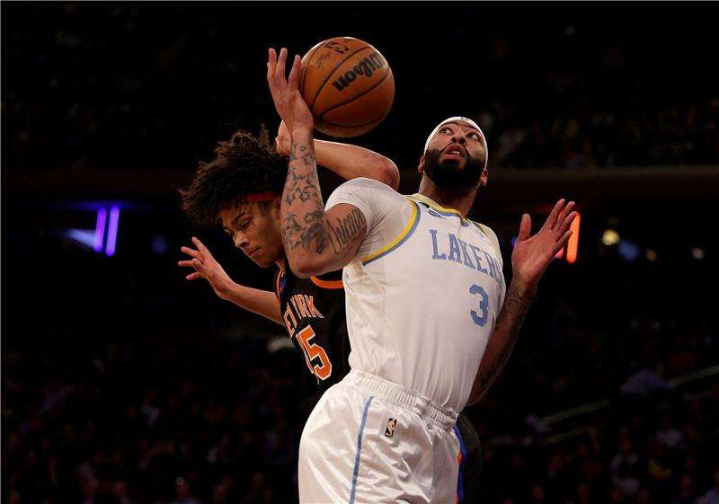 من مباراة لوس أنجليس ليكرز ونيويورك نيكس