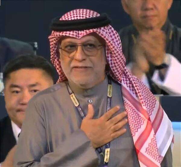 الشيخ سلمان بن إبراهيم آل خليفة