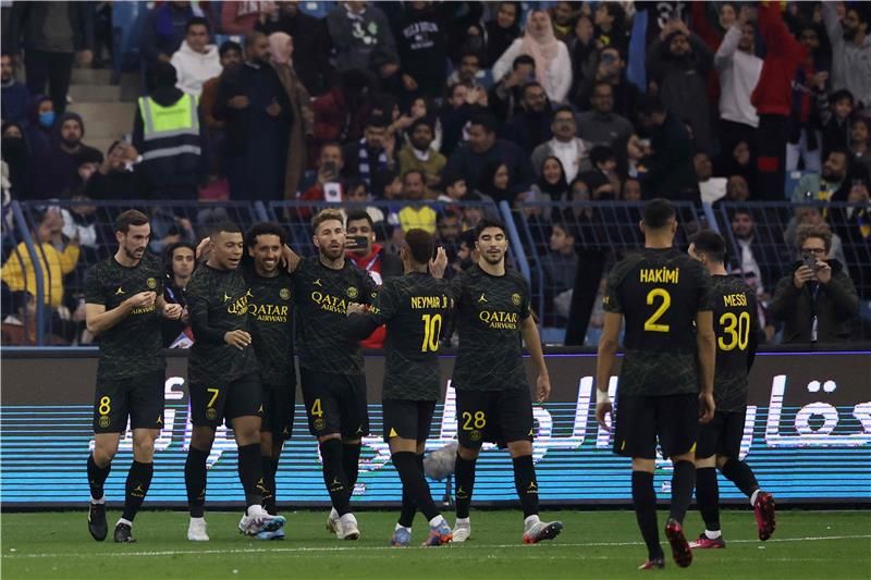 لاعبو باريس سان جيرمان