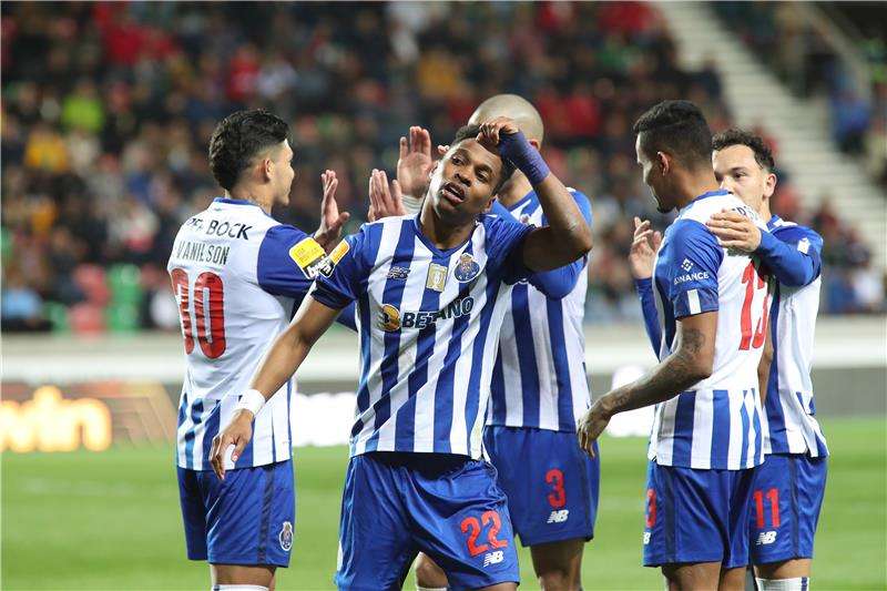 جانب من المواجهة