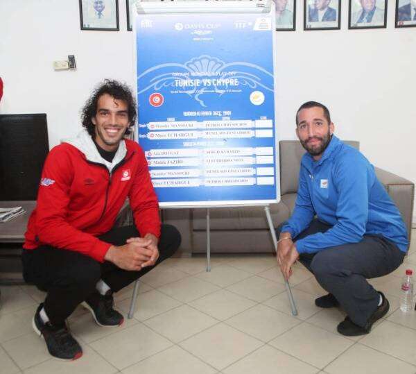 إسكندر منصوري (جهة اليسار)