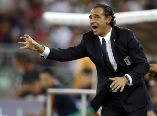 2011-08-10t212941z_01_aga114_rtridsp_3_soccer-italy_reuters