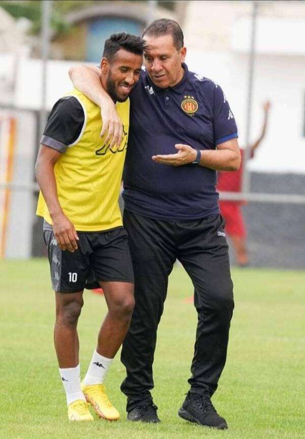 معلول والهوني