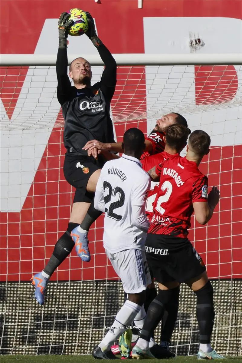 ?i=epa%2fsoccer%2f2023-02%2f2023-02-05%2f2023-02-05-10448895_epa