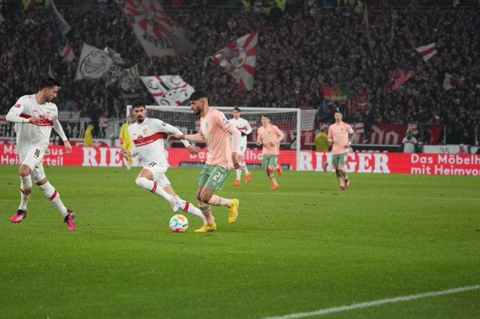 من اللقاء (نقلا عن حساب فيردر بريمن علي تويتر)