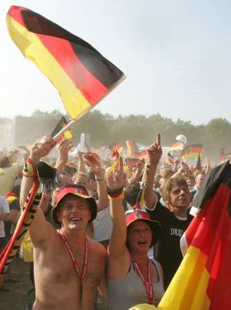 2006-06-30t193650z_01_fed126_rtridsp_2_sport-soccer-world