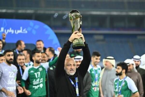 من مراسم التتويج