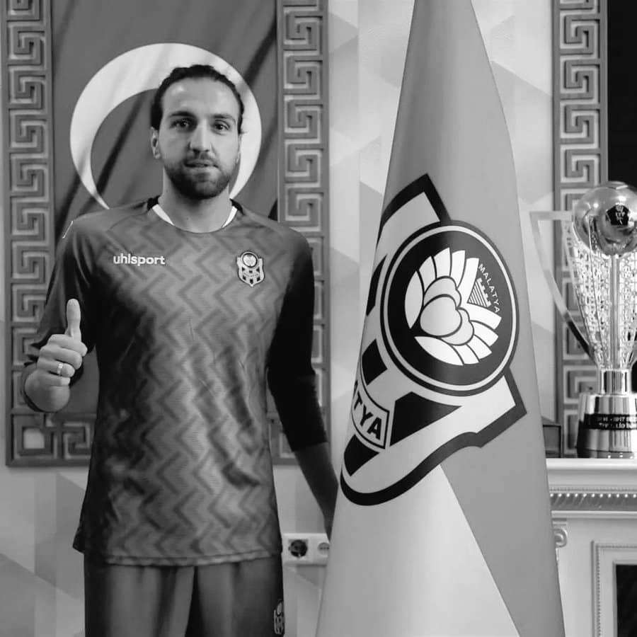 حارس المرمى الذي قضى تحت الأنقاض