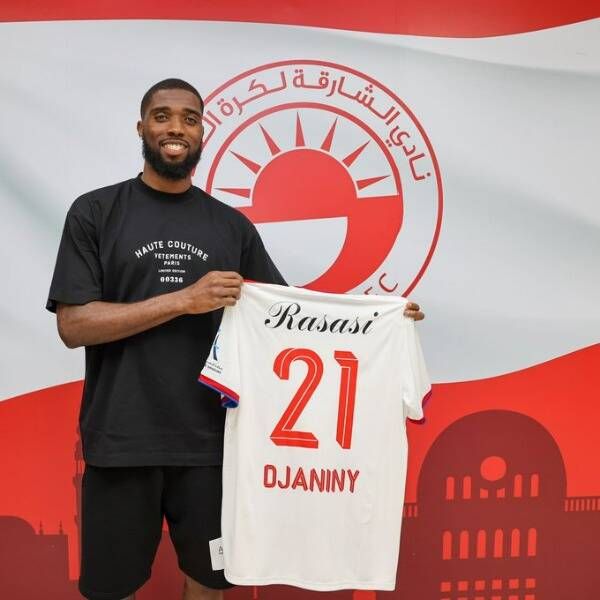 من تقديم اللاعب