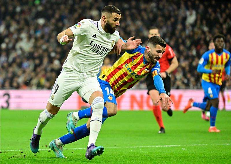 كريم بنزيما