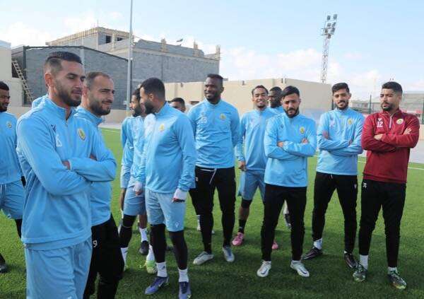 لاعبو أبوسليم