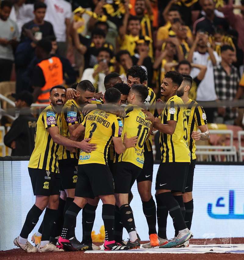 لاعبو الاتحاد