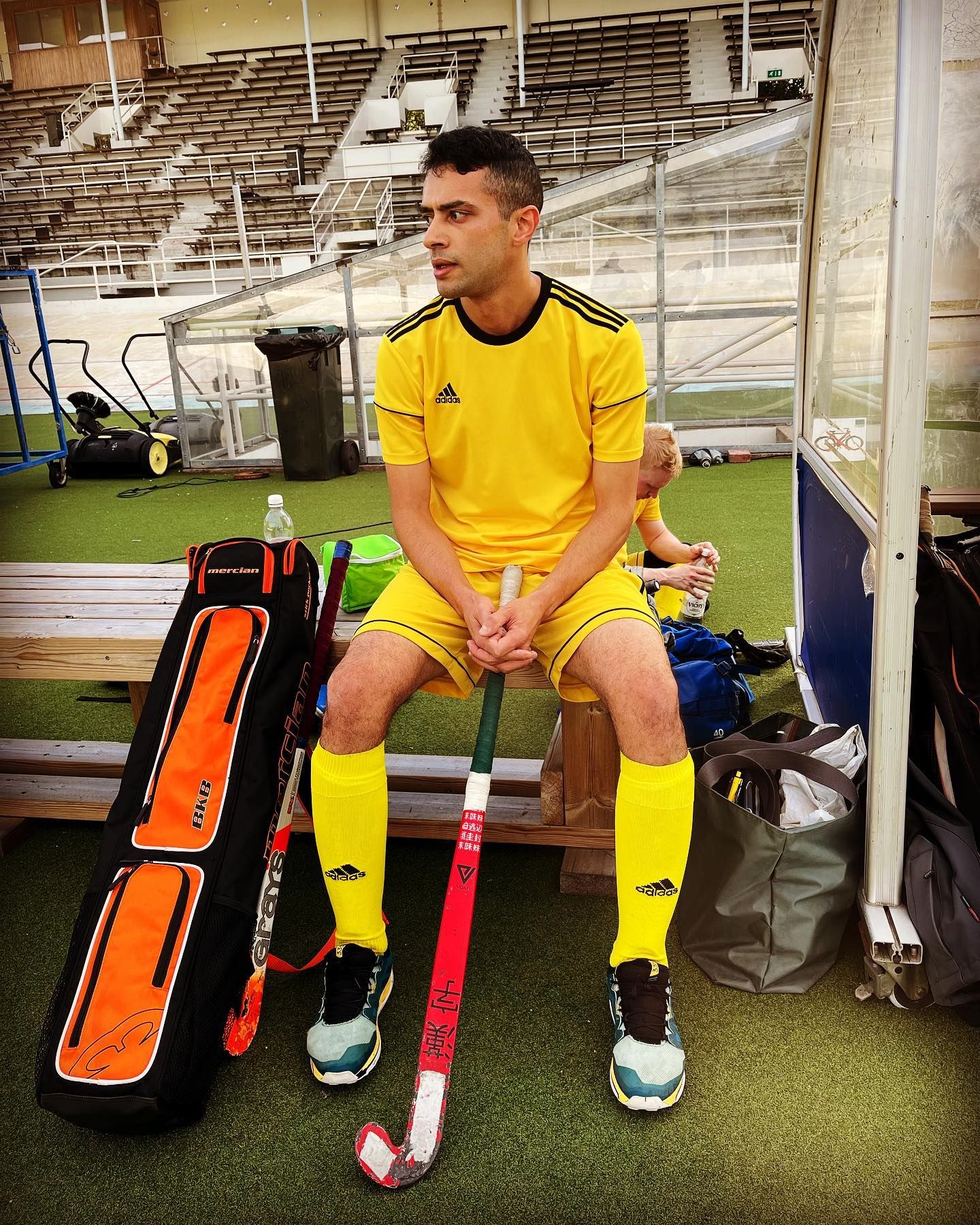 2ad35a8e-e4f3-4986-a464-d1852c4b1411