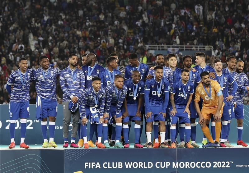 لاعبو الهلال