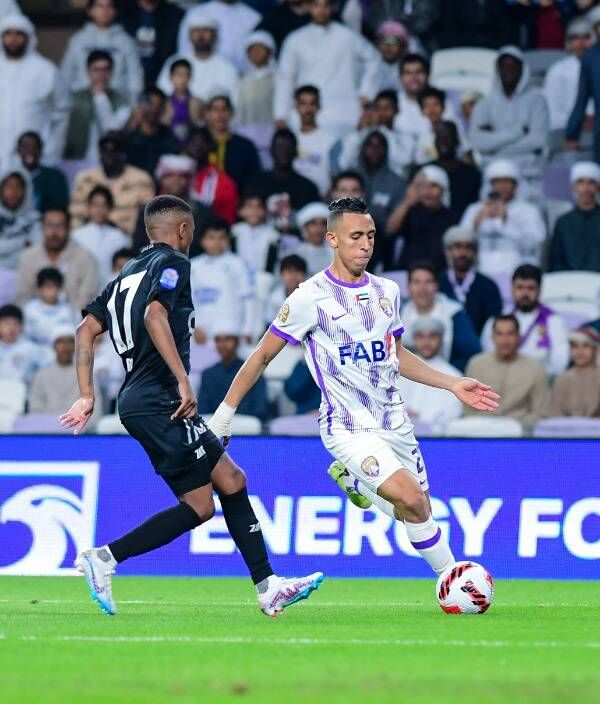 من الدوري الإماراتي