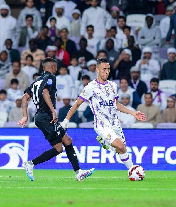 من الدوري الإماراتي