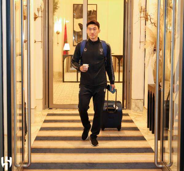 من مغادرة البعثة