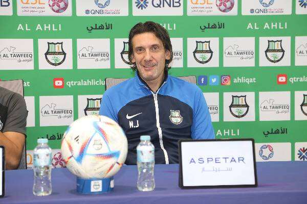 نيبوشا يوفوفيتش