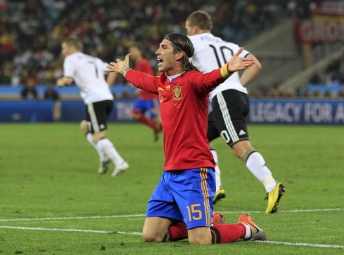 2010-07-07t190438z_01_wca120_rtridsp_3_soccer-world_reuters