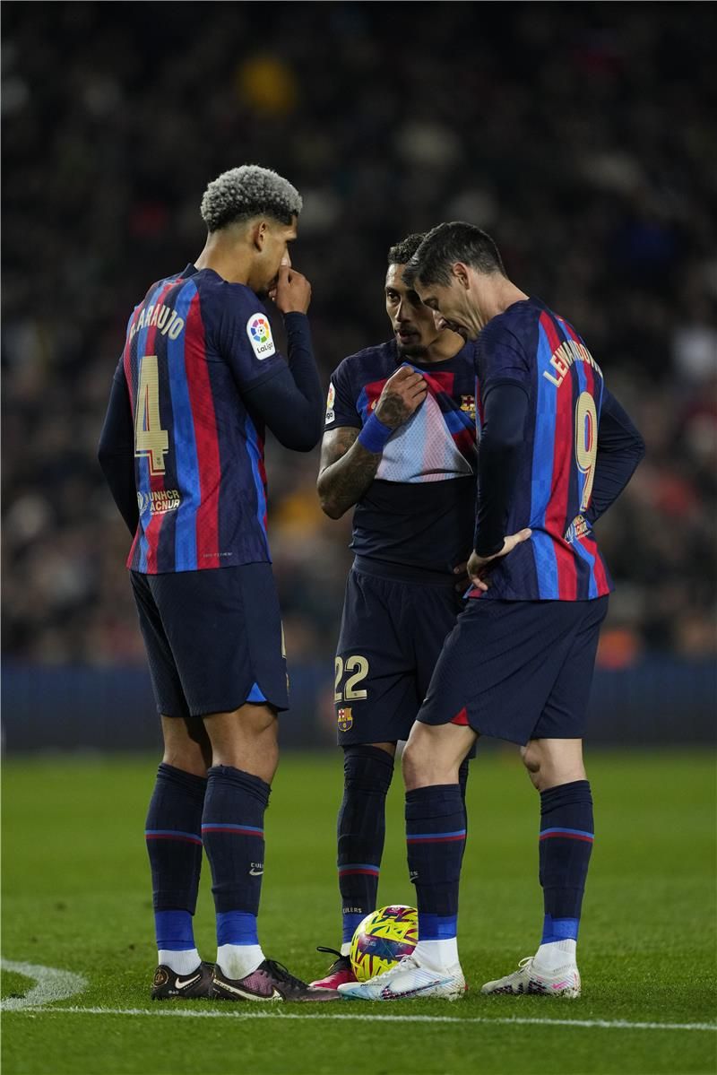 لاعبو برشلونة