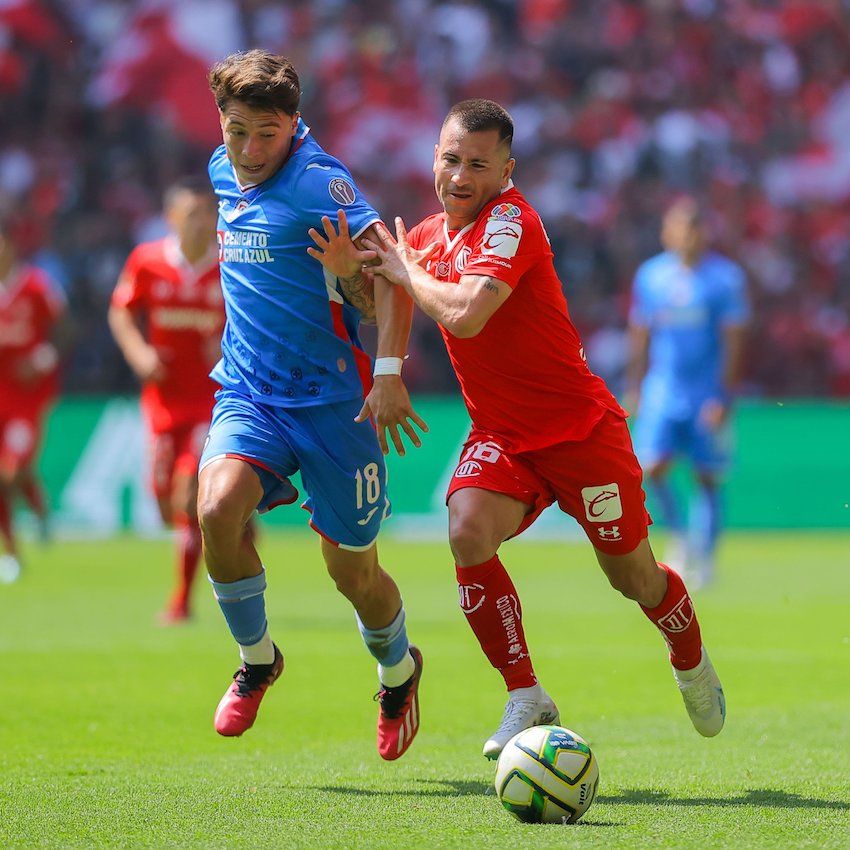 جانب من اللقاء (نقلا عن حساب الفريق علي تويتر)