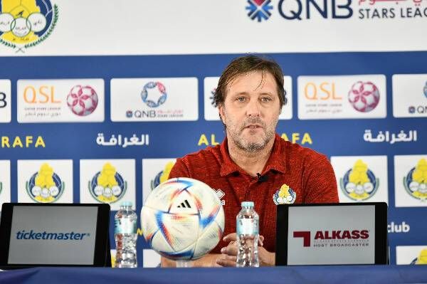 بيدرو مارتينيز